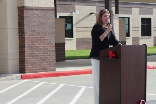 Superintendent Martha Salazar-Zamora speaks at a ribbon-cutting ceremony for Grand Oaks Elementary School in September. (Anna Lotz/Community Impact Newspaper)
