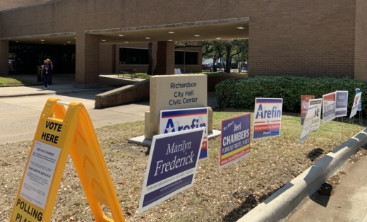 Early voting location.