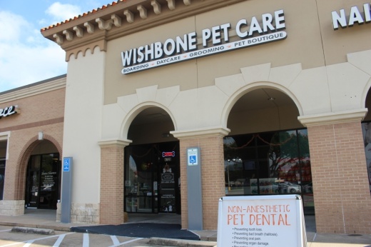 Wishbone Pet Care's first location is off Hwy. 6 in Missouri City. (Claire Shoop/Community Impact Newspaper)