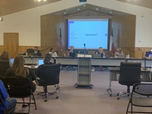 Photo of a Dripping Springs city council meeting
