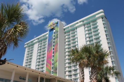Lake Conroe's Margaritaville is hiring for a variety of positions, including part time, full time and seasonal. (Andy Li/Community Impact Newspaper)