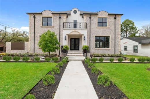 Single-family homes sales were up 13.6% compared to June 2020, fed largely by homes priced $750,000 and above, like this Bellaire home that sold for between $1,425,001-$1,638,000 in June, according to a July report from the Houston Association of Realtors. (Courtesy Houston Association of Realtors) 
