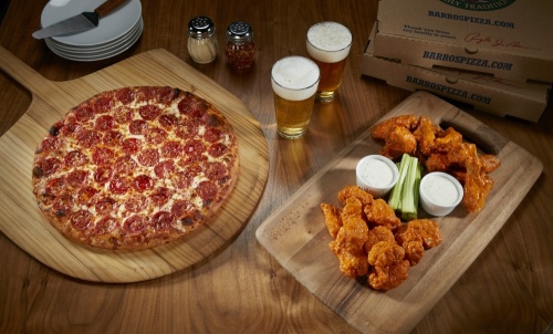 Pizza and wings will be offered at Barro's Pizza when the restaurant opens in McKinney this September. (Courtesy Barro's Pizza)