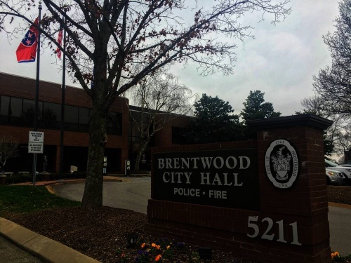 Brentwood City Hall is located at 5211 Maryland Way. (Wendy Sturges/Community Impact Newspaper)