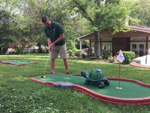 The company offers mini golf rentals. (Photos courtesy Games To Go Nashville)