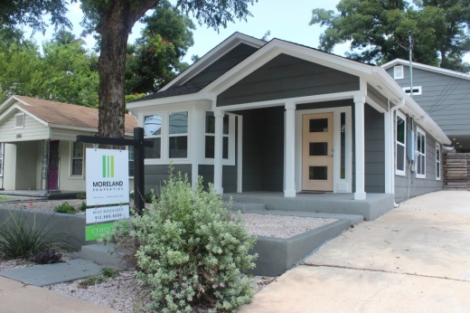 New listings in Austin decreased 3% year over year to 1,608 listings as of July. (Olivia Aldridge/Community Impact)
