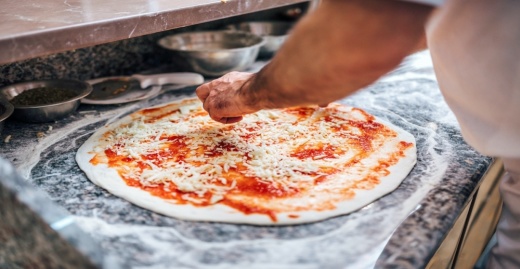 Mattenga's Pizzeria, a Schertz-based restaurant, plans to open its first New Braunfels location this year. (Courtesy Adobe Stock)