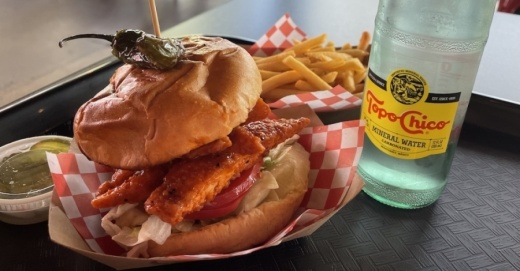 The restaurant offers various chicken items, including a chicken sandwich. (Rebecca Anderson/Community Impact Newspaper)