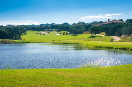 Birdies by the Lake Golf Classic returns for its 20th year at Barton Creek Lakeside Country Club. (Courtesy Lake Travis Chamber of Commerce)