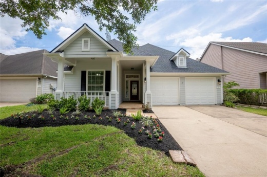 At 2,011 square feet, and with three bedrooms and two bathrooms, 1007 Laurel Green Road sold for between $250,001-$285,000 on July 15. (Courtesy Houston Association of Realtors)