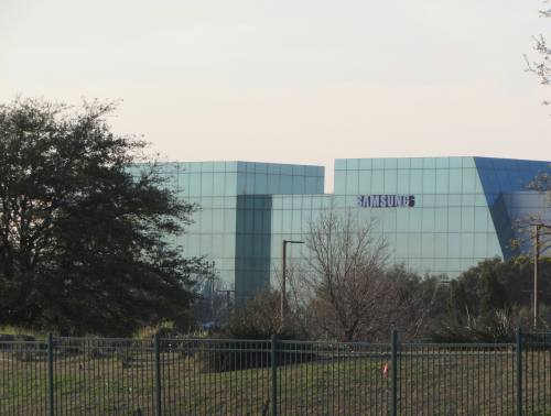 Photo of Samsung's North Austin plant