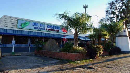 Bluewater Seafood will celebrate its 25th anniversary with live music and food and drink specials Dec. 10-11. (Courtesy Bluewater Seafood)