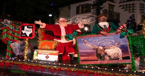 The Ford Holiday River Parade will be held on Nov. 26 beginning at 6 p.m. (Courtesy San Antonio River Walk)