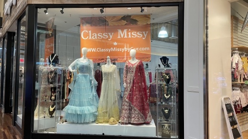 Classy Missy is now open across from Rainforest Cafe inside Grapevine Mills mall. (Sandra Sadek/Community Impact Newspaper)