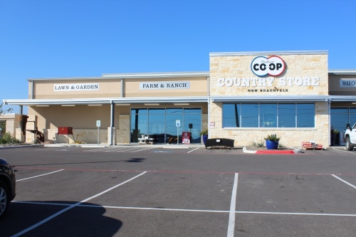 The Producer's Co-op Country Store opened its newly-built and expanded location in March of this year. (Eric Weilbacher/Community Impact Newspaper)