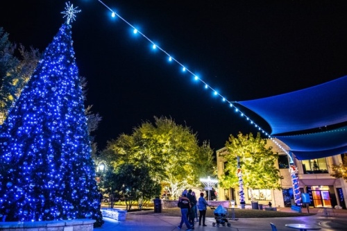 Visit downtown Round Rock for beautiful light displays and live music at Hometown Holiday through Dec. 31. (Courtesy city of Round Rock)