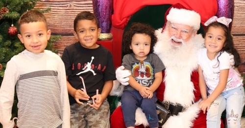 Santa Claus will be available to snap photos at the Village at Stone Oak shopping center Dec. 18. (Courtesy Village at Stone Oak)