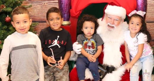 Santa Claus will be available to snap photos at the Village at Stone Oak shopping center Dec. 18. (Courtesy Village at Stone Oak)