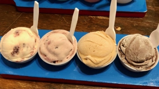 Cocktail Creamery offers sorbet and ice cream flights. (Yvonne Brown/Community Impact Newspaper)