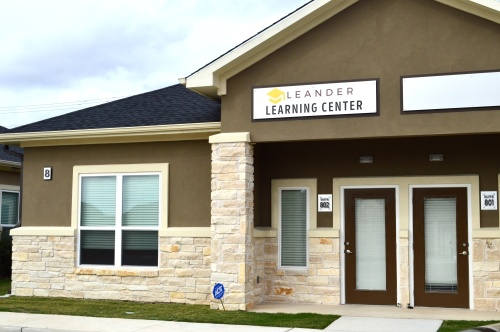 leander learning center exterior
