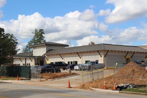 Kiddie Academy is under development on Creekside Forest Drive. (Andrew Christman/Community Impact Newspaper)