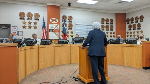 Superintendent Celina Estrada Thomas addresses the board