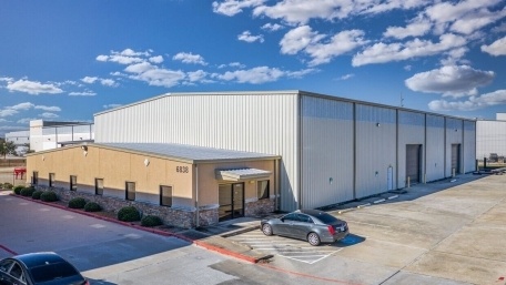 On Jan. 1, JL Pallets & Logistics opened a new production office at 6838 Bourgeois Road, Houston. (Courtesy Finial Group)