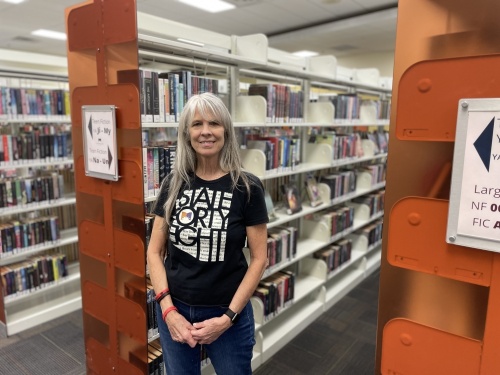 Sue Van Horne is the library manager at Sunset Library. (Alexa D'Angelo/Community Impact Newspaper)