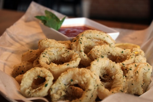 Fried calamari ($8.99) is available at Bari's Pasta & Pizza. (Karen Chaney/ Community Impact Newspaper)