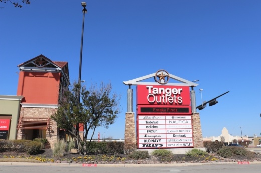 The Tanger Outlets are located at 4015 S. I-35, San Marcos. (Zara Flores/Community Impact Newspaper)