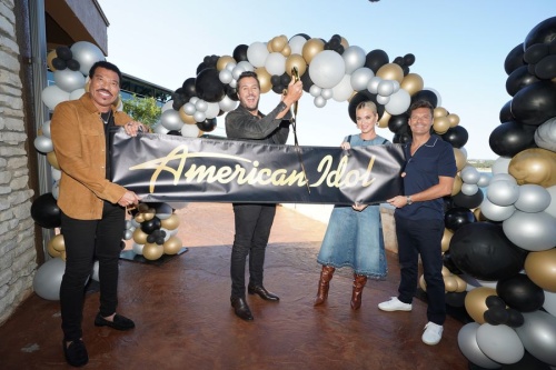 Lionel Ritchie, Luke Bryan, Katy Perry and Ryan Seacrest stand with an "American Idol" banner. (Courtesy ABC-Eric McCandless/Community Impact Newspaper)