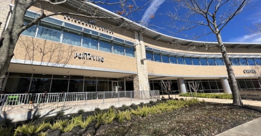 Porta'Vino opened a location next to The Toasted Yolk in the East Shore community of The Woodlands. (Ally Bolender/Community Impact Newspaper)