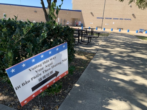 Harris County voters trickled into the Memorial Parkway Junior High polling location in Katy on election day March 1. (Emily Lincke/Community Impact Newspaper)