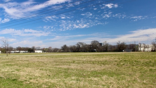 More than 8 acres of land just off Hwy. 183 will house an affordable apartment and duplex project. (Ben Thompson/Community Impact Newspaper)