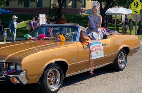 Fiesta Castle Hills, an official Fiesta event scheduled for April 2, begins with a neighborhood mini-parade at 10 a.m. (Courtesy Fiesta Castle Hills)