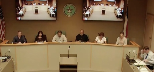 Hollywood Park City Council deliberates on an upcoming council Place 1 vacancy at their April 19 meeting. (Courtesy Town of Hollywood Park)