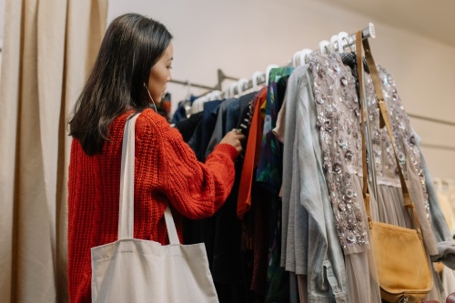 InStyle Fashion Resale boutique has moved to a new location, but still offers gently-used, name brand clothing and accessories for men and women. (courtesy Pexels)