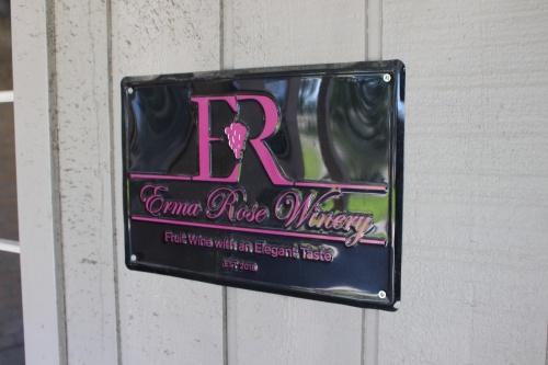 ErmaRose Winery serves fruit-based wines, such as strawberry, blueberry and banana. (Sierra Rozen/Community Impact Newspaper)
