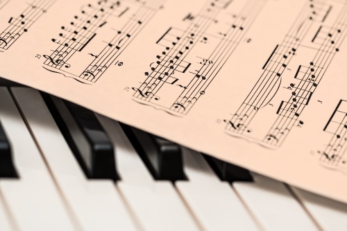 KD's offers in-person and virtual small-group music classes and intensive private music lessons for children, teens, adults and seniors. (courtesy Pexels)
