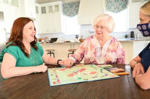 Jennifer Prescott and her husband, Travis Prescott, started Blue Water Homecare & Hospice about five years ago. (Courtesy Blue Water Homecare & Hospice)