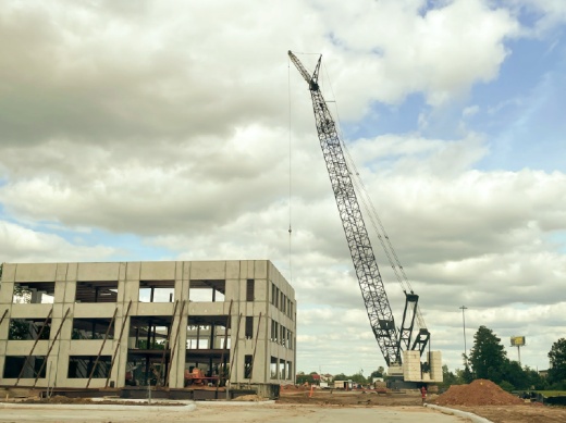 Work is underway on a medical building on Vision Park Boulevard. (Christopher Goodwin/Community Impact Newspaper)