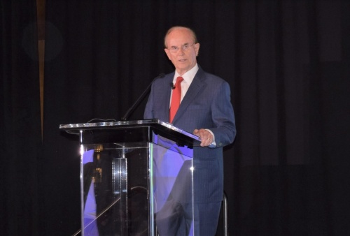 Bexar County Judge Nelson Wolff delivers the North San Antonio Chamber of Commerce’s State of the County address May 18 at the Grand Hyatt San Antonio Riverwalk Hotel. (Courtesy North San Antonio Chamber of Commerce)
