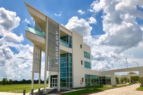 The Missouri City Branch Library has reopened after a monthlong closure due to repairs to its heating, ventilation and air conditioning system. (Courtesy Missouri City Branch Library)