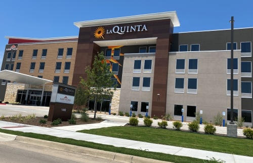 La Quinta Inn & Suites and Hawthorn Suites by Wyndam is now open. (Brian Rash/Community Impact Newspaper)