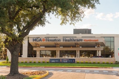 HCA Houston Healthcare Northwest celebrated its Level II Trauma Center verification with a ceremony on May 18, which is also National Trauma Survivors Day. (Courtesy HCA Houston Healthcare Northwest)