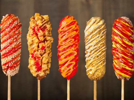 Two Hands Corn Dogs, a Korean-style take on the corndog, is coming soon to Sugar Land. (Courtesy Two Hands Corn Dogs)