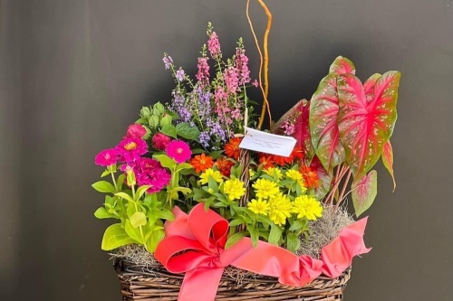 Fleur at Woodforest in Montgomery has a new owner and is offering new services including custom silk arrangements. (Courtesy Fleur at Woodforest)
