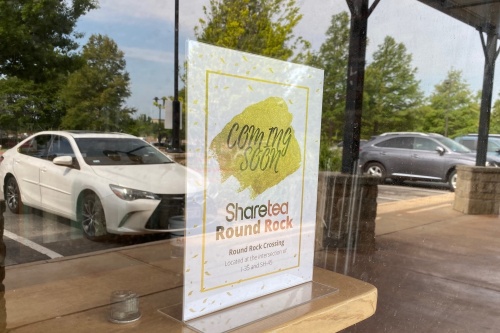 Sharetea will occupy a retail tenant space formerly home to Front Porch Frozen Desserts with a target opening in the fall. (Brooke Sjoberg/Community Impact Newspaper)