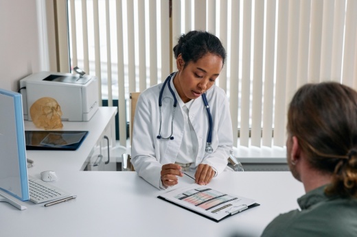Alvin-Manvel Family Clinic on June 6 opened at 23869 W. State Hwy. 6, Ste. D, Alvin. (Courtesy Pexels)