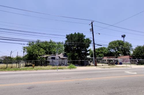 The National Housing Partnership Foundation, Capital A Housing and Integral Care will build a 262-unit development with income-restricted housing and permanent supportive housing at 3513 Manor Road. (Ben Thompson/Community impact Newspaper)